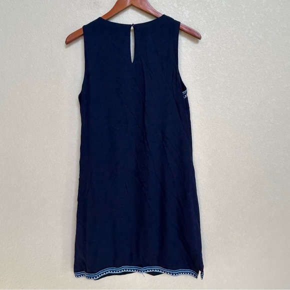 Skies Are Blue Anthropologie Navy Embroidered Sleeveless Summer Dress Size Small - Picture 2 of 7